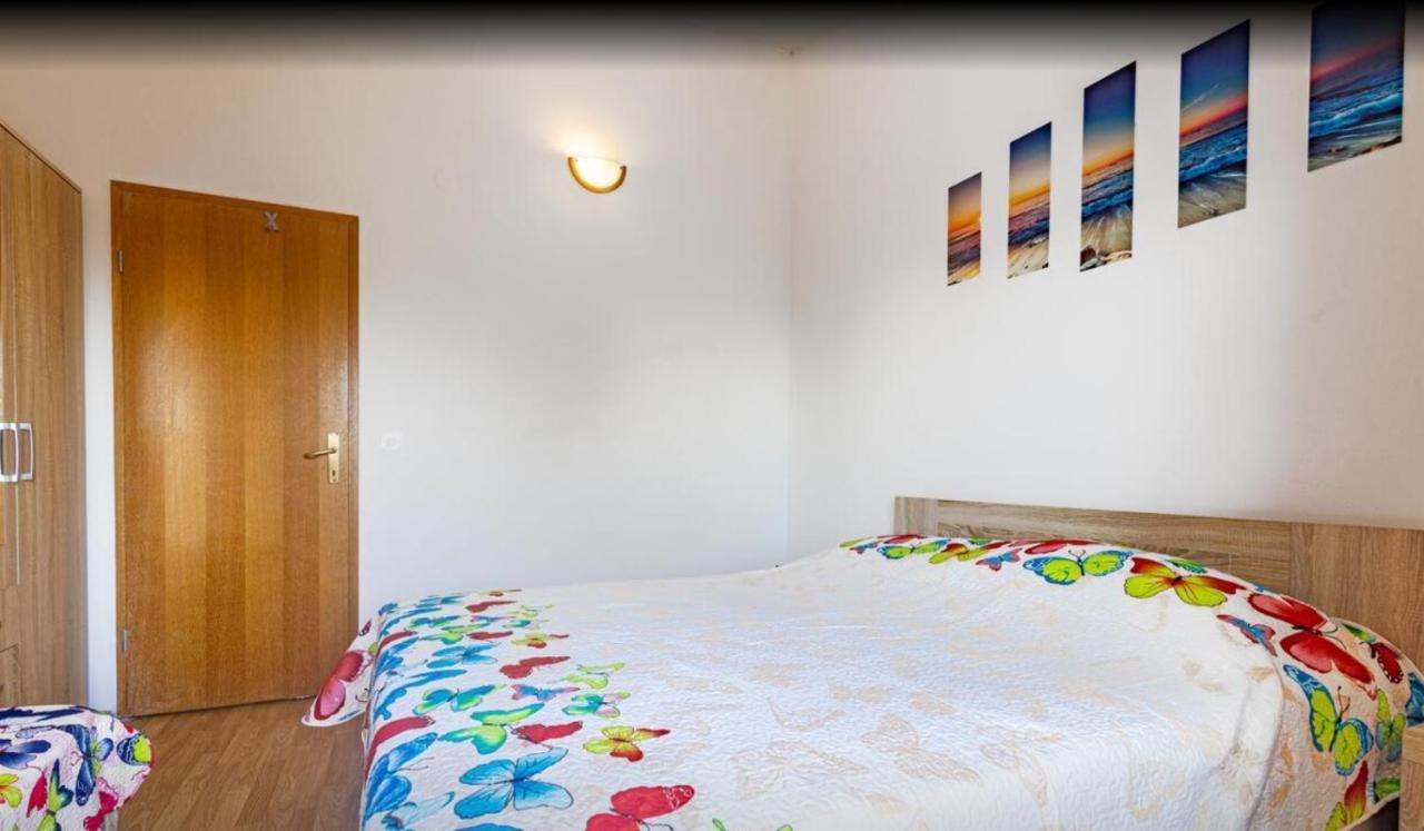 Apartmani Zaninovic *