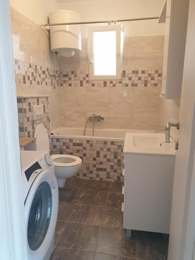 Apartmani Zaninovic * Sveta Nedelja (Hvar)