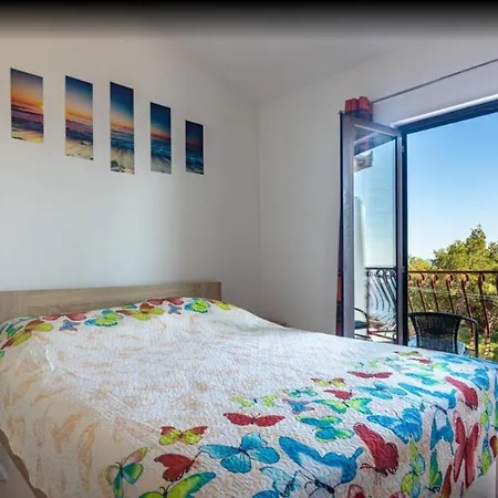 Apartmani Zaninovic Sveta Nedelja  Exteriör bild