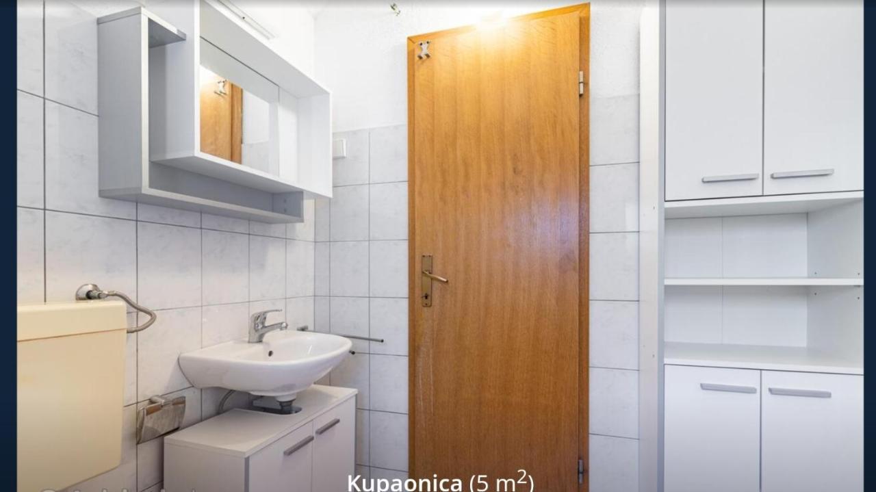 Apartmani Zaninovic Apartment