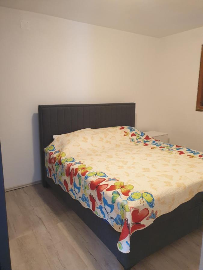 Apartmani Zaninovic Sveta Nedelja (Hvar)